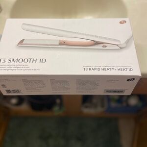 T3 Smooth ID straightening iron accepting offers!!